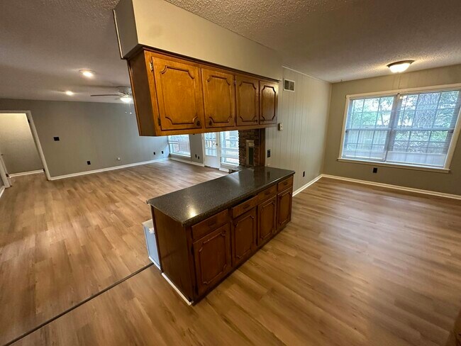 Foto del edificio - 3169 Flint Dr