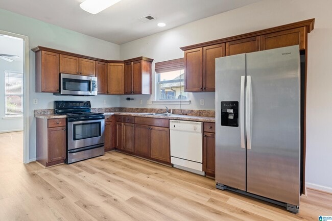 Building Photo - 2118 Adkins Pl