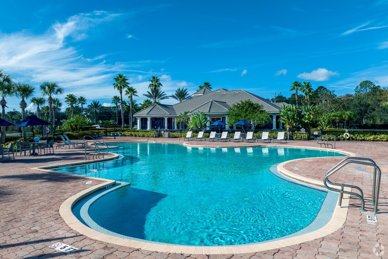 The Palmer - Heritage Estates – Center Square