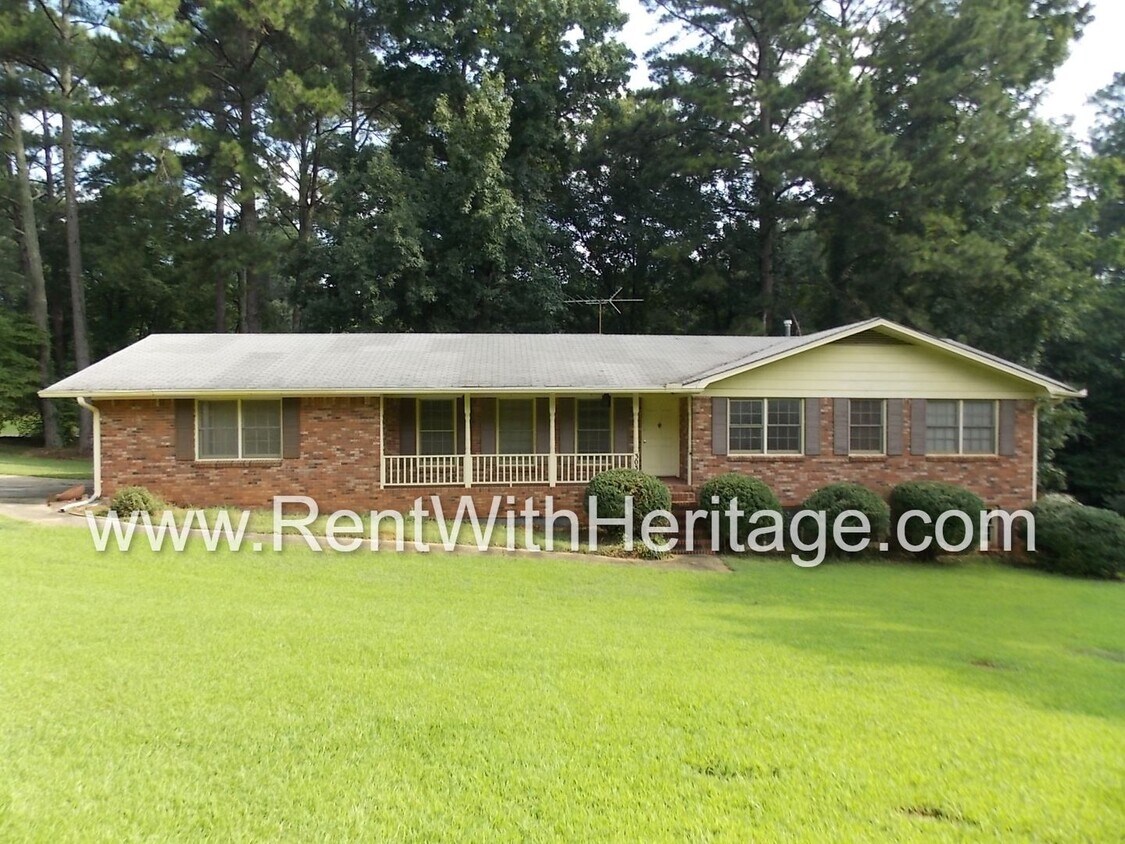 Primary Photo - WOW!!!!!...GORGEOUS BRICK RANCH WITH FULL ...