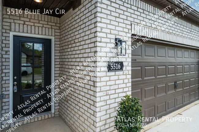 Foto del edificio - 5516 Blue Jay Cir