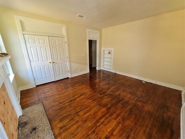 Foto del edificio - 2243 St Charles Ave
