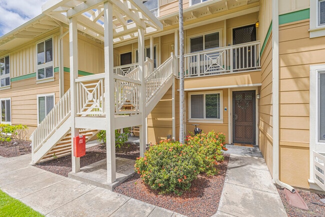 Building Photo - 75-5919 Alii Dr