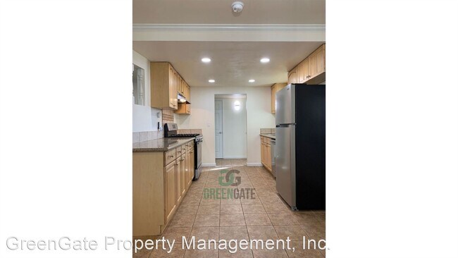 Building Photo - 3 br, 1 bath House - 809 Woodrow Ave