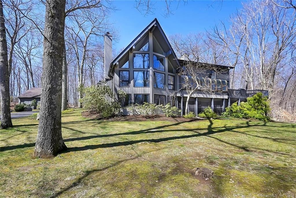 Primary Photo - 94 Mountain Rd