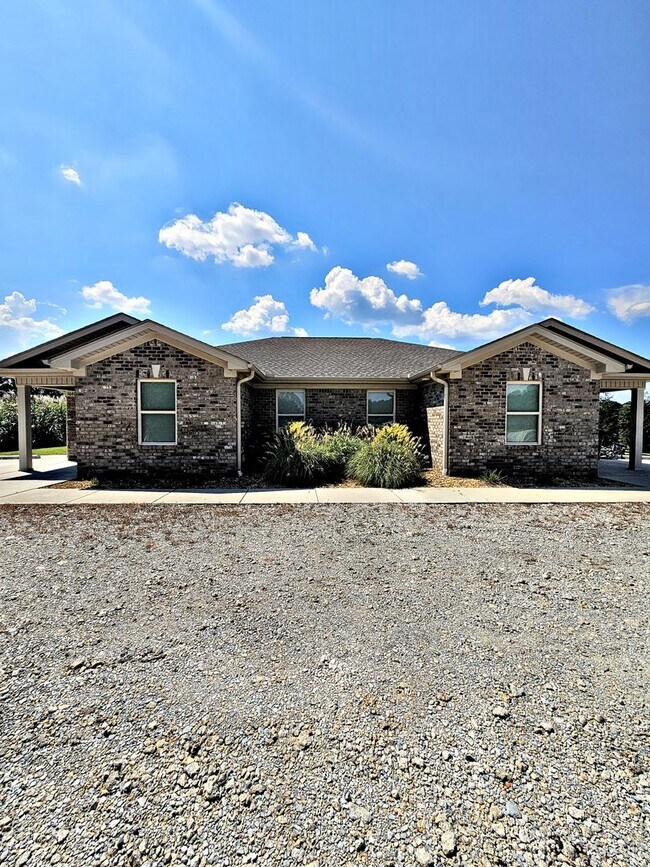 Building Photo - 1640 Perkins Wood Rd