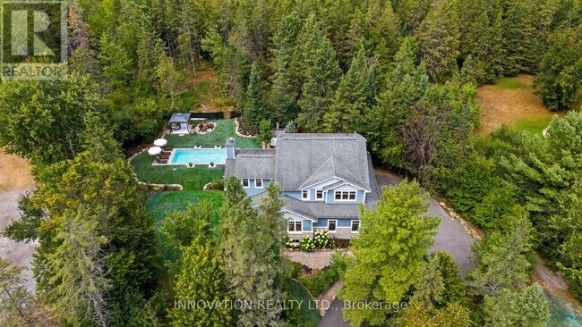 Building Photo - 199 Blackberry Way