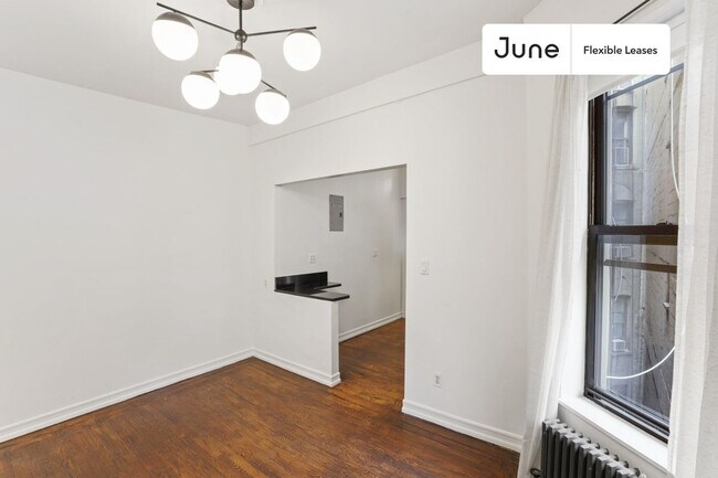 Building Photo - 635 East 9th Street