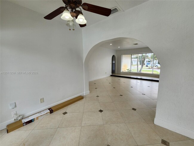 Building Photo - 4233 Jackson St