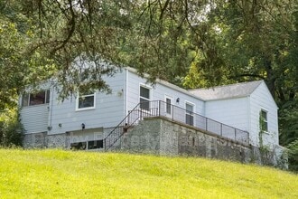 Building Photo - 5880 Dayton Blvd