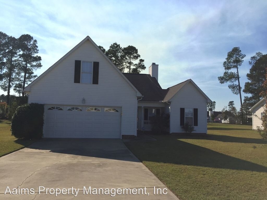 Primary Photo - 3 br, 2 bath House - 410 Cypress Drive