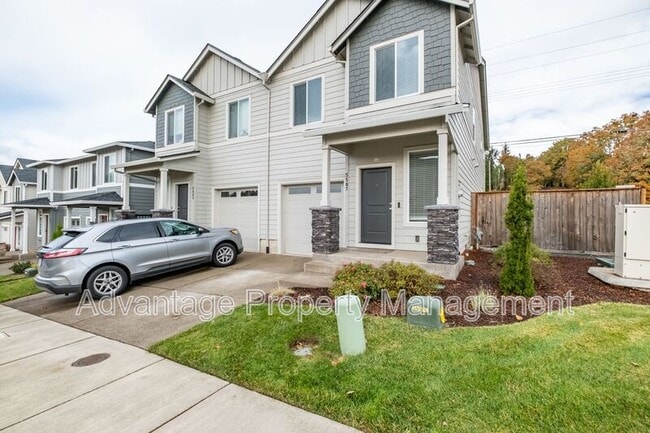 Building Photo - 5587 NW Torchcrest Pl