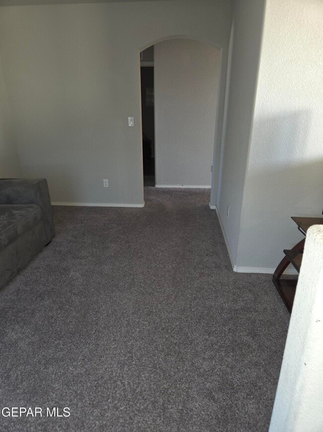 Building Photo - 1028 Aeronaut Pl