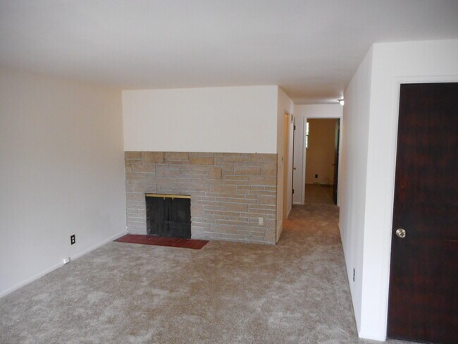 Building Photo - 12346 14th Avenue Northeast