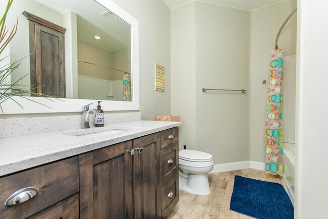 Baño - 1025 White Sands Dr