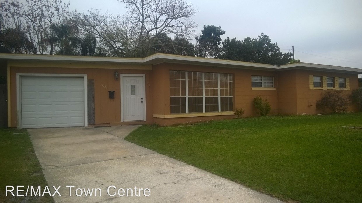 5936 Lake Underhill Rd, Orlando, FL 32807 House for Rent in Orlando