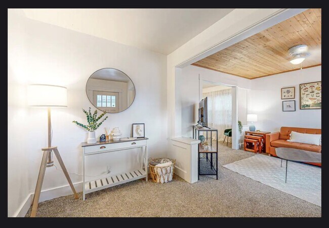 Foto del edificio - 5515 S Corbett Ave