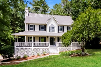 Building Photo - 393 Abbington Ln