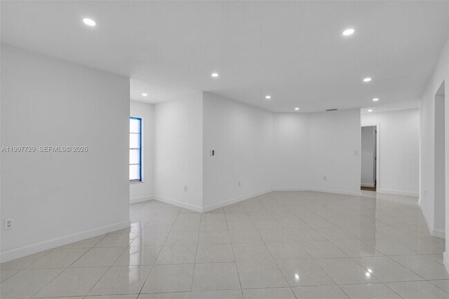 Building Photo - 14755 SW 82nd Terrace