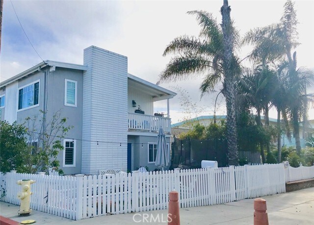 Foto principal - 334 11th St