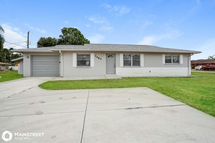 Primary Photo - 7480 San Carlos Blvd