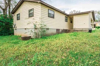 Building Photo - 45 Whitmore Cir