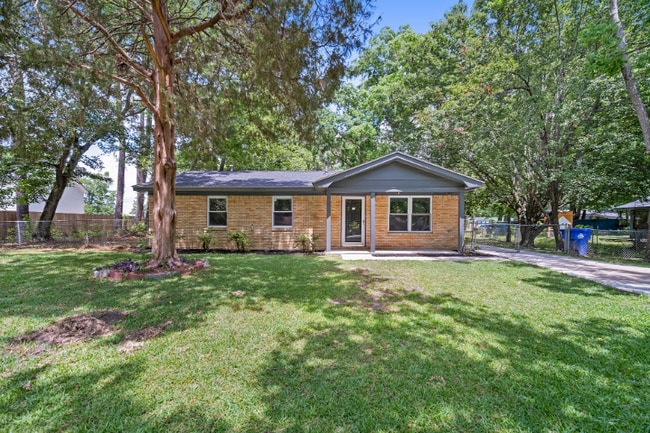 Building Photo - 2634 Myrtis Ln