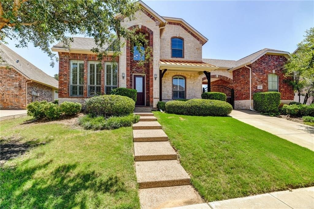 Primary Photo - 1320 Terrace Dr