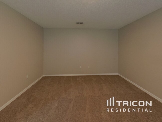 Building Photo - 1730 Sunset Ridge Drive Mascotte FL