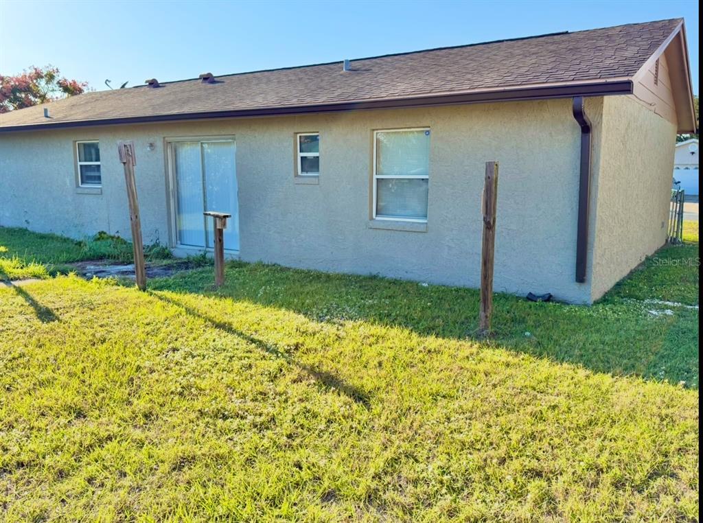 Foto del edificio - 133 Alderwood Dr