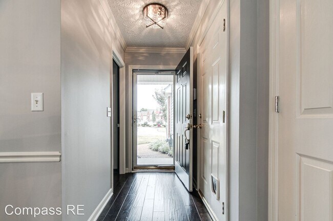 Building Photo - 2 br, 2.5 bath House - 204 Stanton Hall Ln