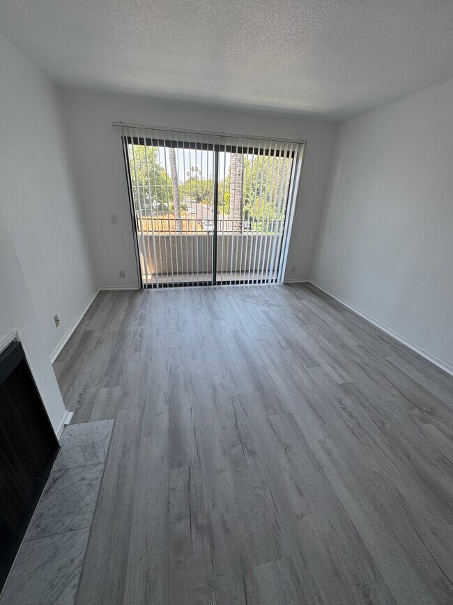Foto del edificio - 4434 Fulton Ave