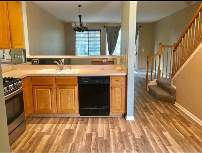 Foto del edificio - 3009 Kentshire Cir