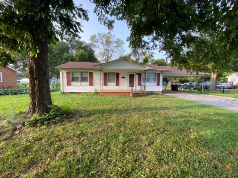 Foto principal - 908 Washington St