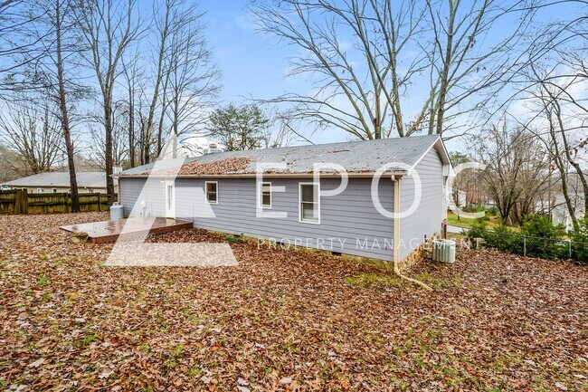 Foto del edificio - 2504 Mill Brook Trail