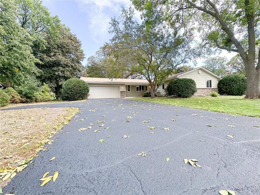 Foto principal - 10301 Humboldt Ave S