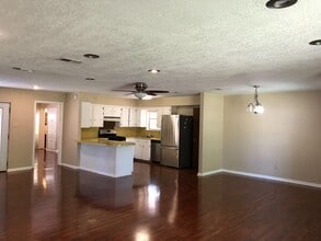 Building Photo - 243 Pine Valley