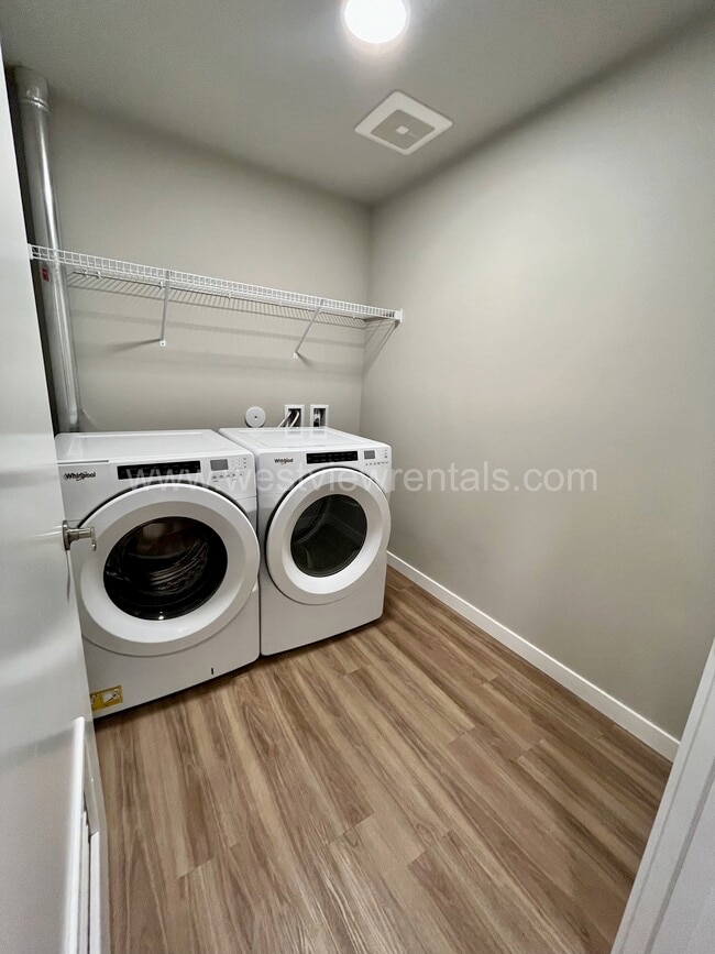 Building Photo - The Weatherby