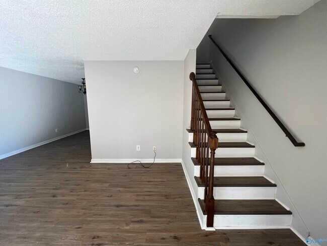 Foto del edificio - 129 Taylor Denton Ln