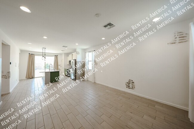 Building Photo - 33948 Beeblossom Trl