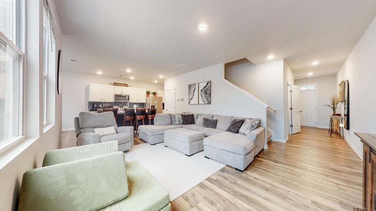 Foto principal - 5059 Hunters Village Dr