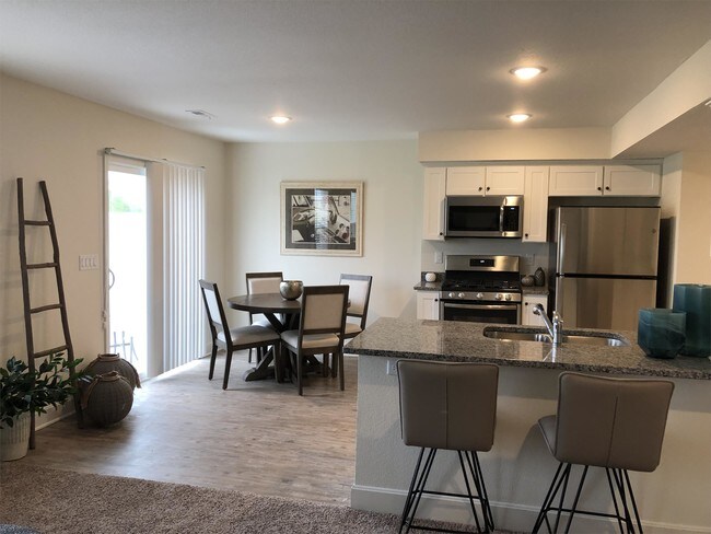 Foto del edificio - 19535 Mulberry Ln