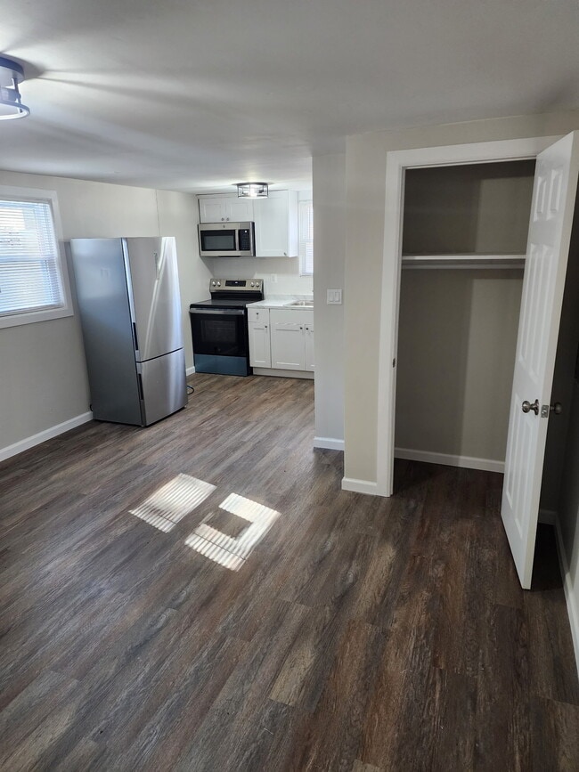 Foto del edificio - 82 Seaside Ave