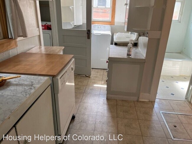 Foto del edificio - 2 br, 1 bath House - 638 Pleasant Street B...