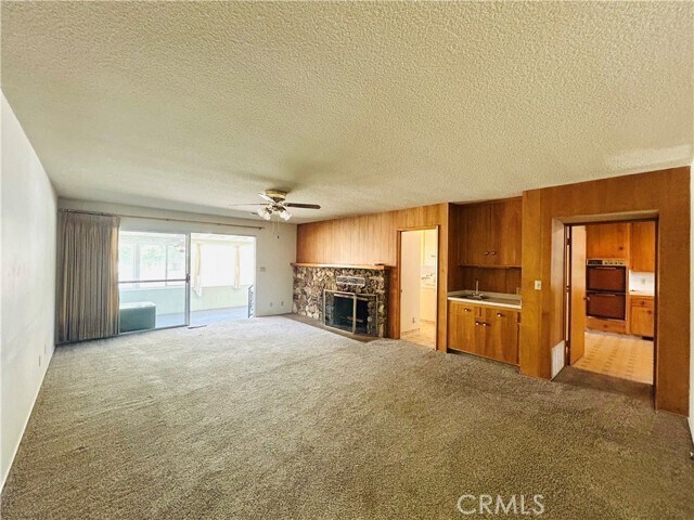 Foto del edificio - 2750 W Devonshire Ave