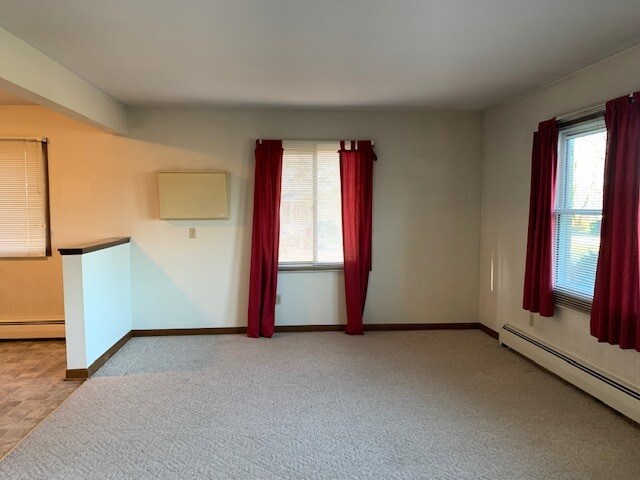 Building Photo - 514 Topp Ave