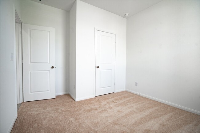 Building Photo - 23902 Tillage Ln