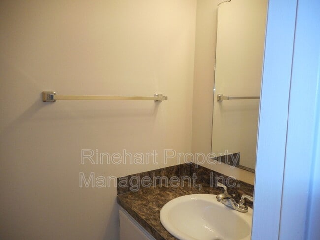 Building Photo - 1112 Camden Ave