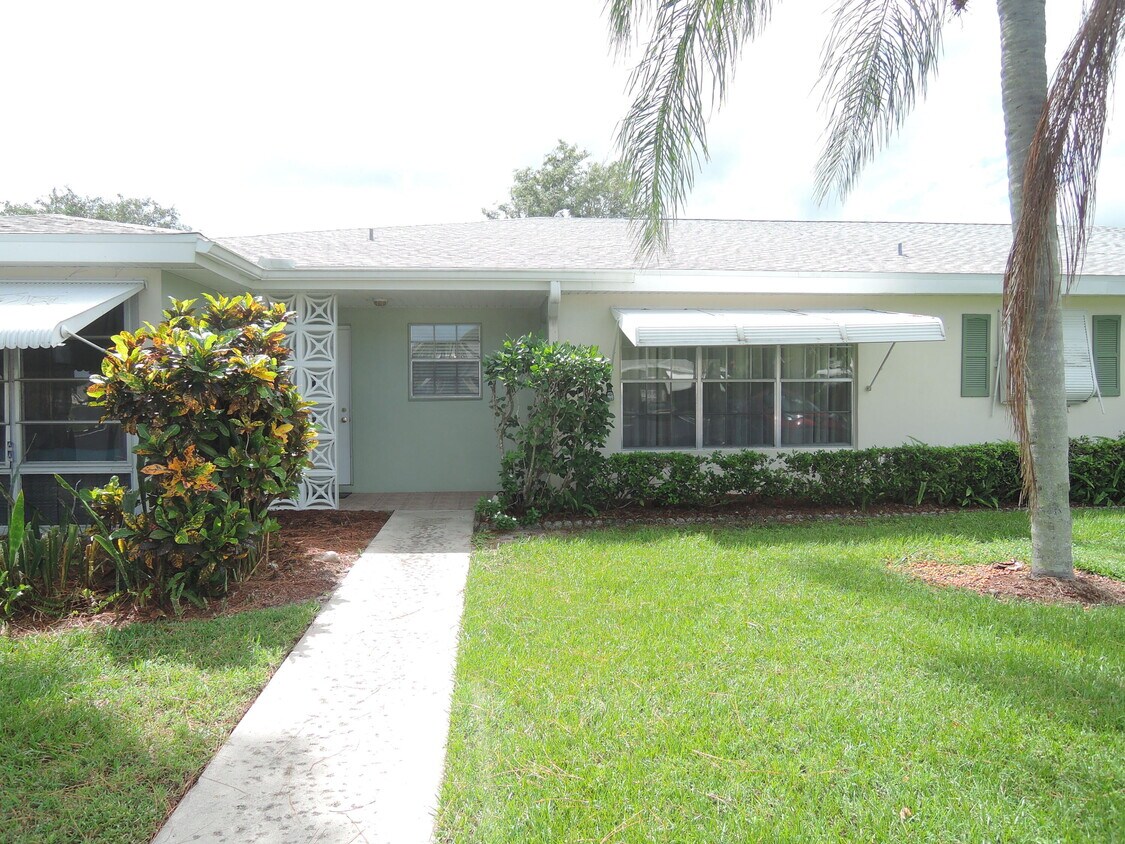 Primary Photo - 414 Sandpiper Dr