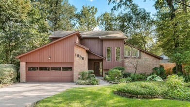 Building Photo - 1936 Foxtail Pl